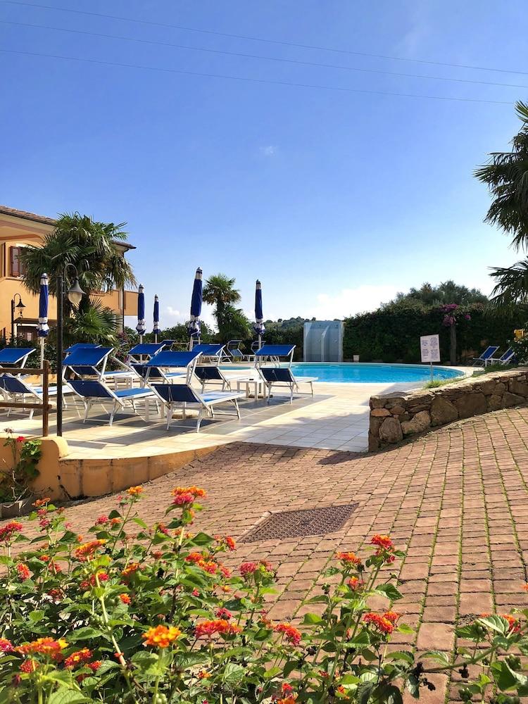 Residence Corte Dei Venti Будоні Екстер'єр фото