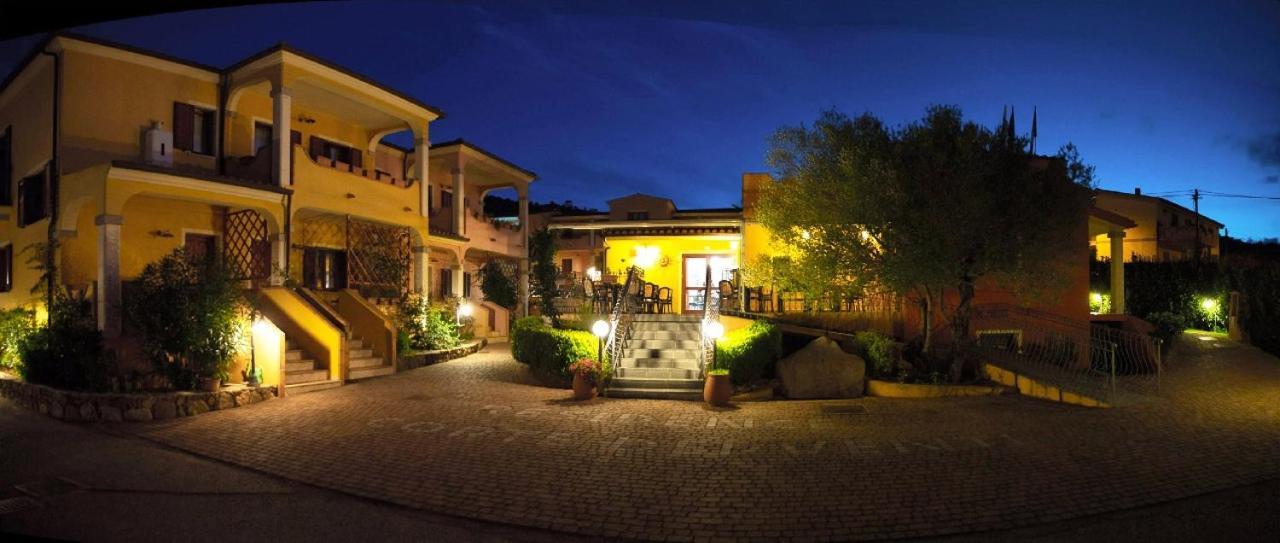 Residence Corte Dei Venti Будоні Екстер'єр фото