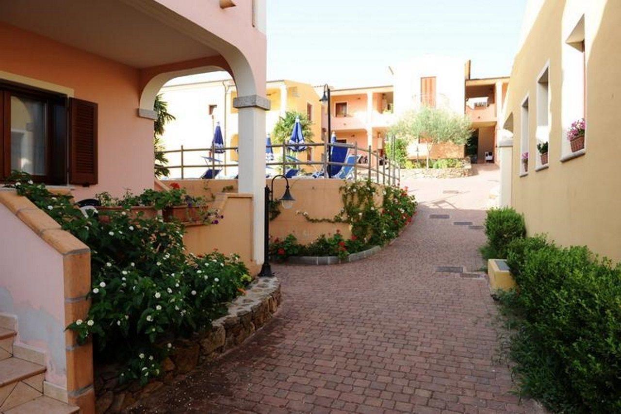 Residence Corte Dei Venti Будоні Екстер'єр фото