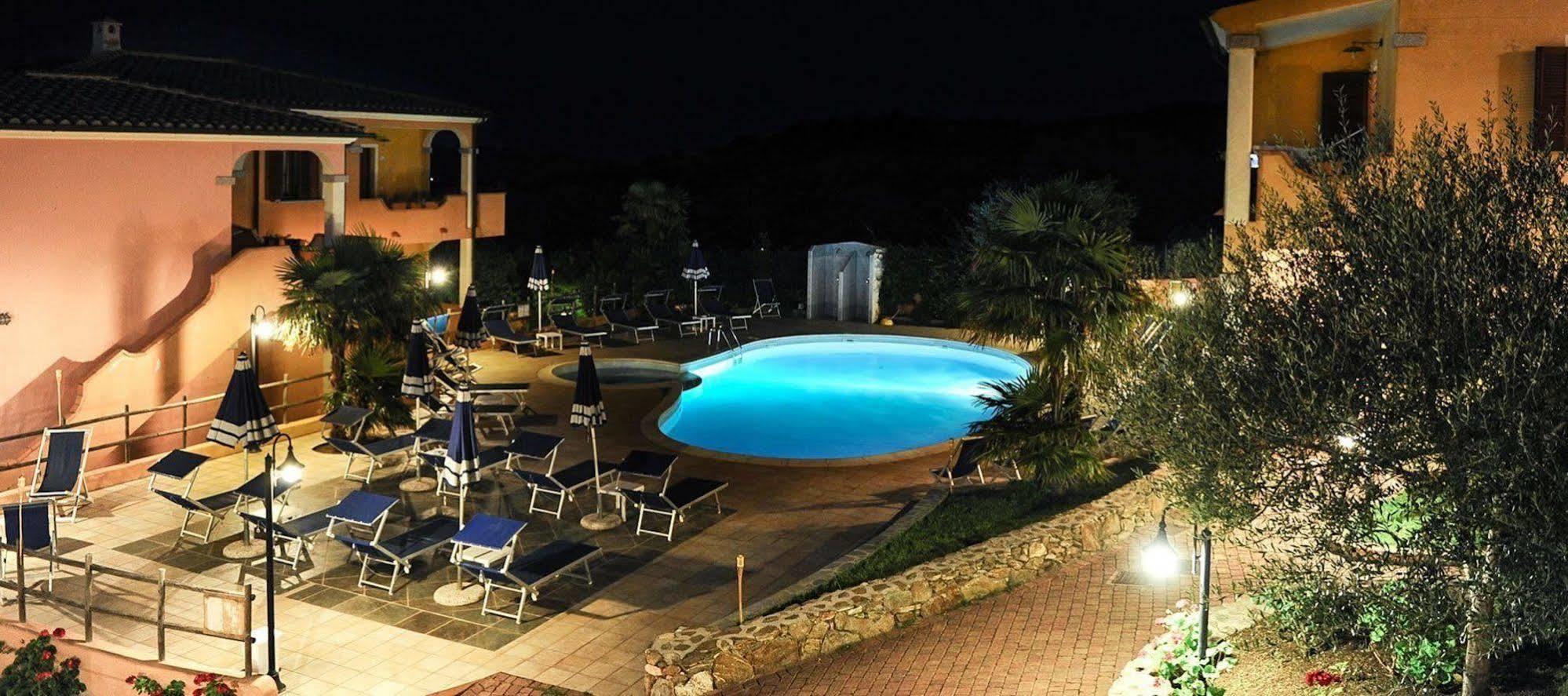 Residence Corte Dei Venti Будоні Екстер'єр фото